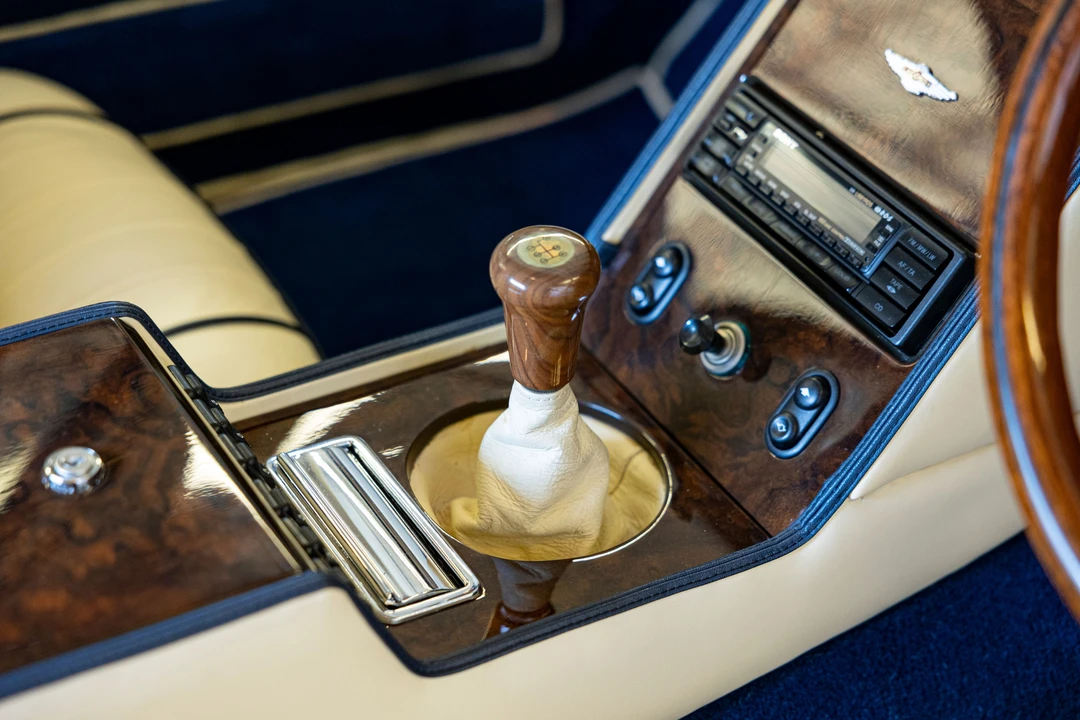 1986 Aston Martin Virage - Image 8 of 31