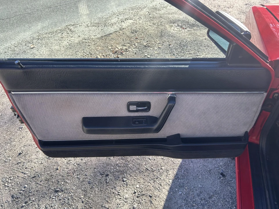 1986 Audi Coupe & Cabriolet - Image 27 of 31