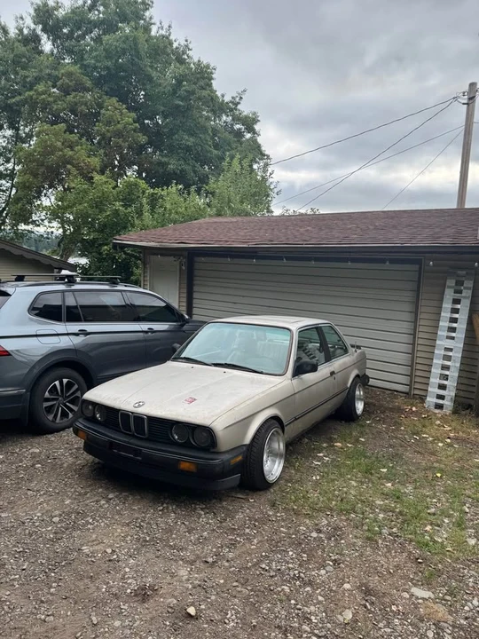 1986 BMW E30 3 Series - Image 2 of 10