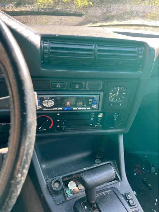 1986 BMW E30 3 Series - Image 8 of 10