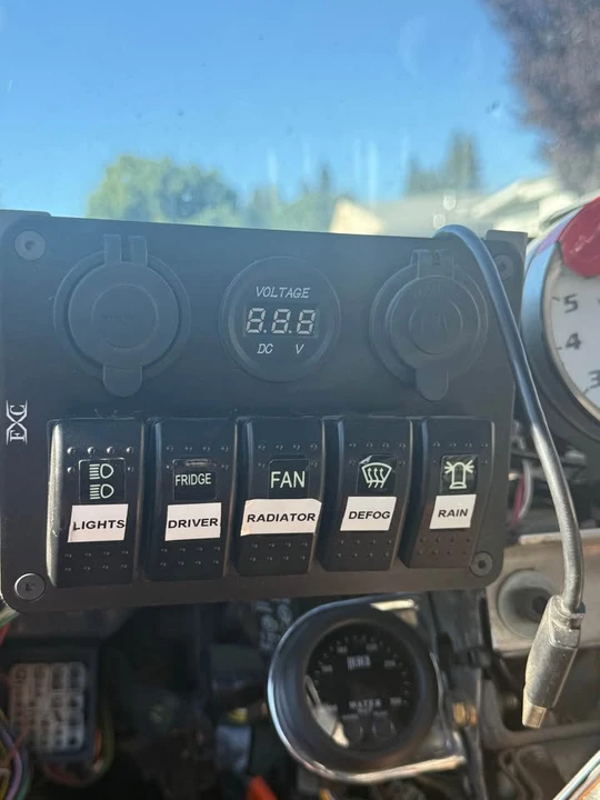 1986 BMW E30 3 Series - Image 16 of 18
