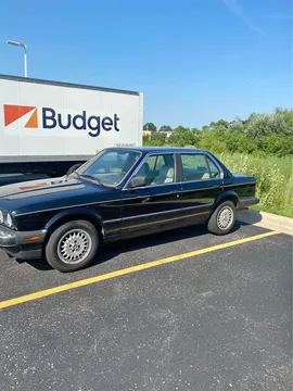 1986 BMW 3 Series 325i Sedan 4D