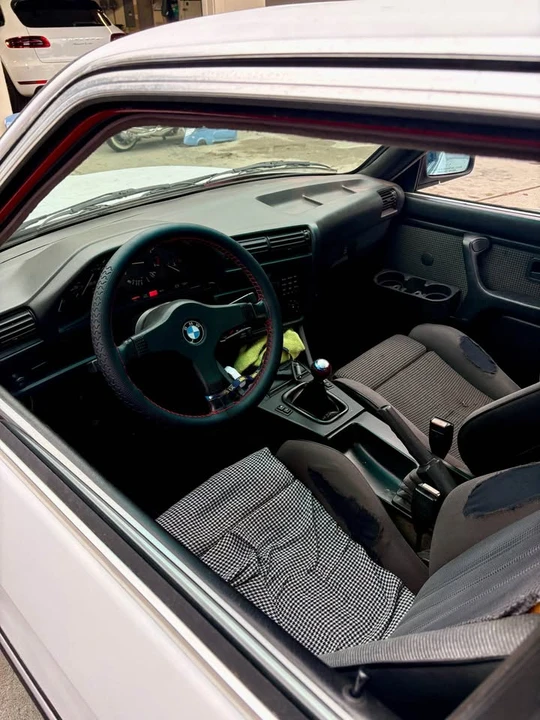 1986 BMW E30 3 Series - Image 3 of 7