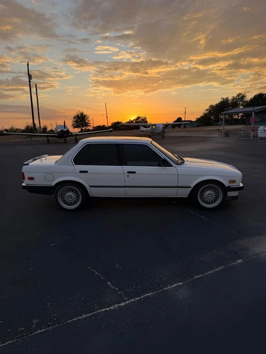 1986 BMW E30 3 Series - Image 2 of 10