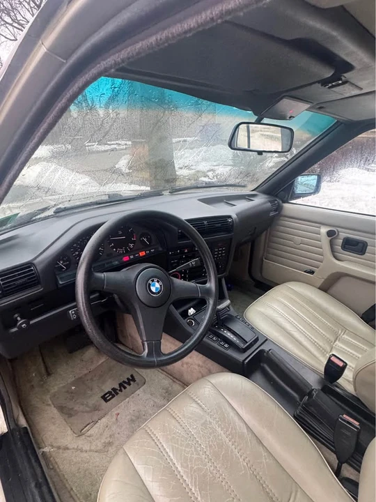 1986 BMW E30 3 Series - Image 8 of 19