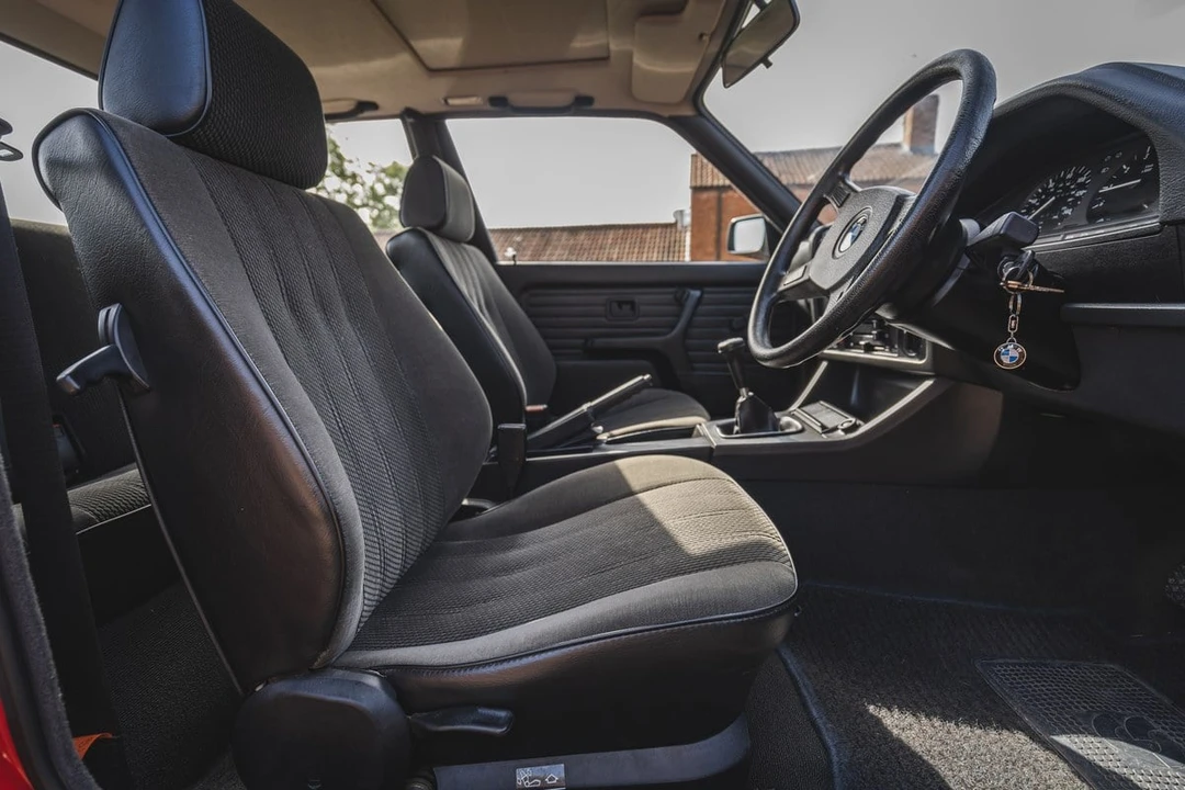 1987 BMW E30 3 Series - Image 21 of 30