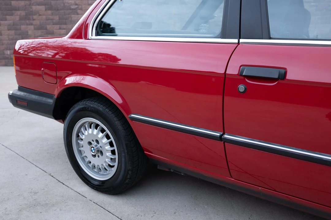 1986 BMW E30 3 Series - Image 18 of 31