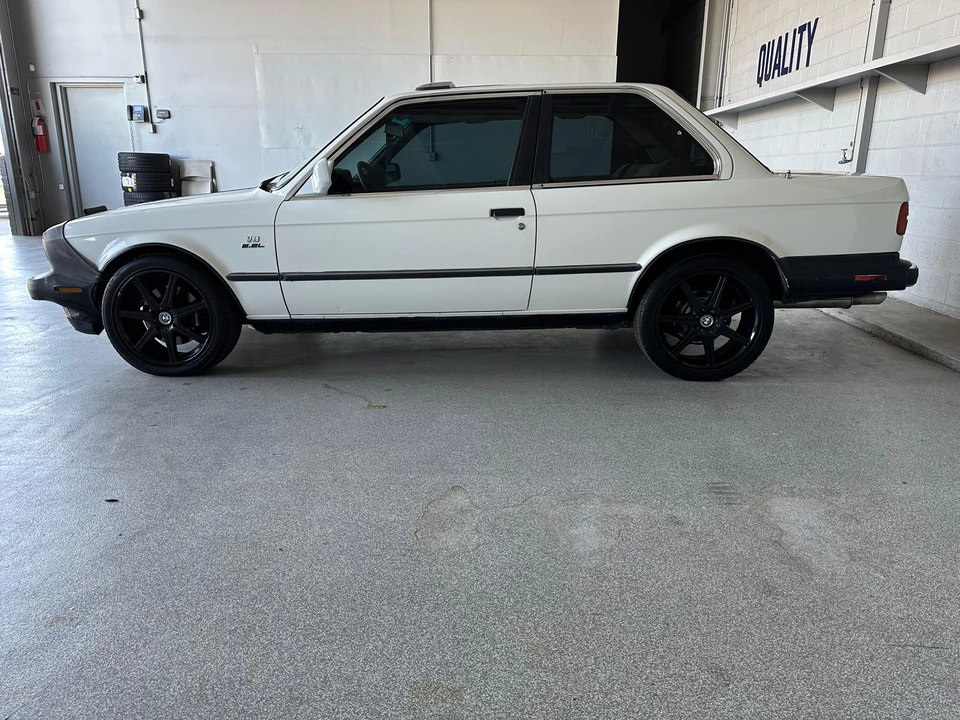1986 BMW E30 3 Series - Image 15 of 31