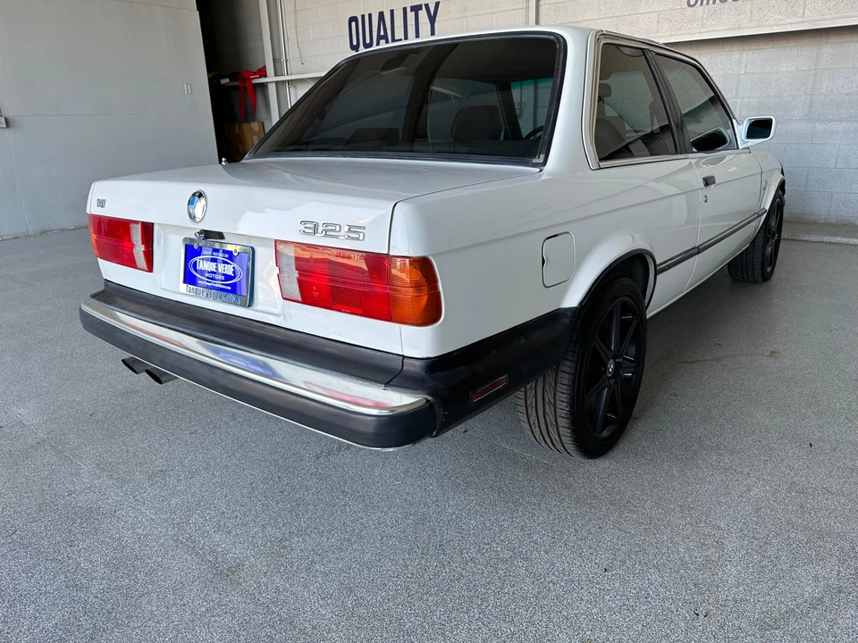 1986 BMW E30 3 Series - Image 19 of 31