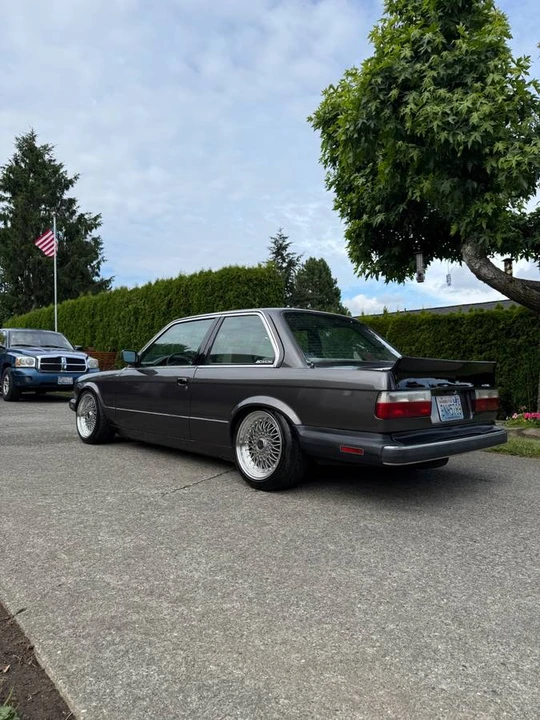 1986 BMW E30 3 Series - Image 2 of 9
