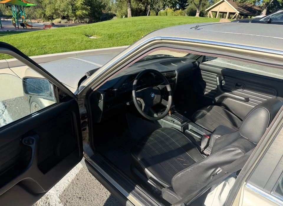 1986 BMW E30 3 Series - Image 7 of 12