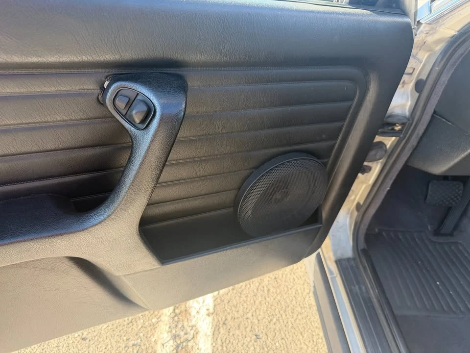 1986 BMW E30 3 Series - Image 8 of 12
