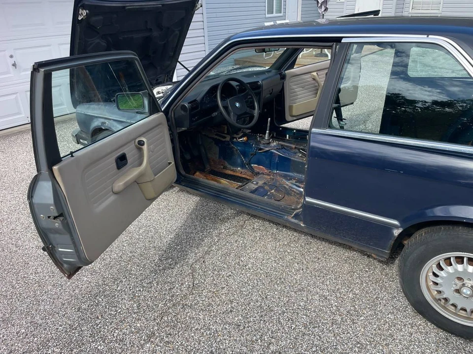 1986 BMW E30 3 Series - Image 11 of 24