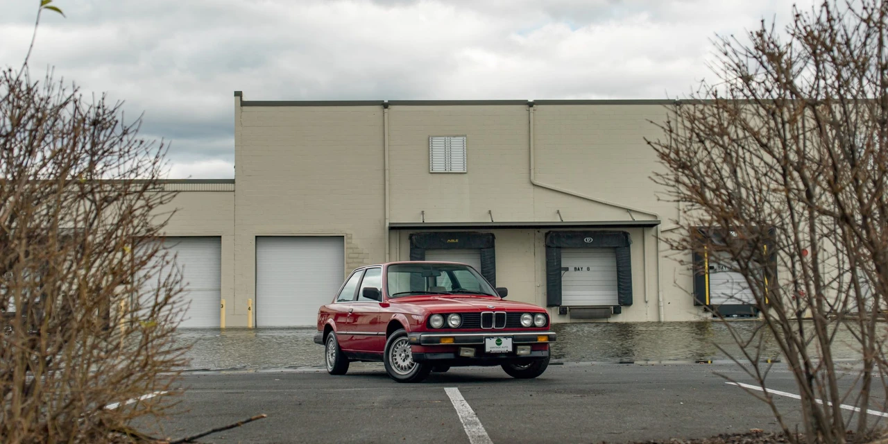 1986 BMW E30 3 Series - Image 24 of 31