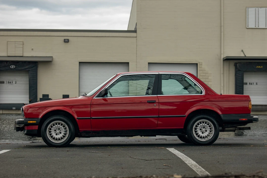 1986 BMW E30 3 Series - Image 9 of 31