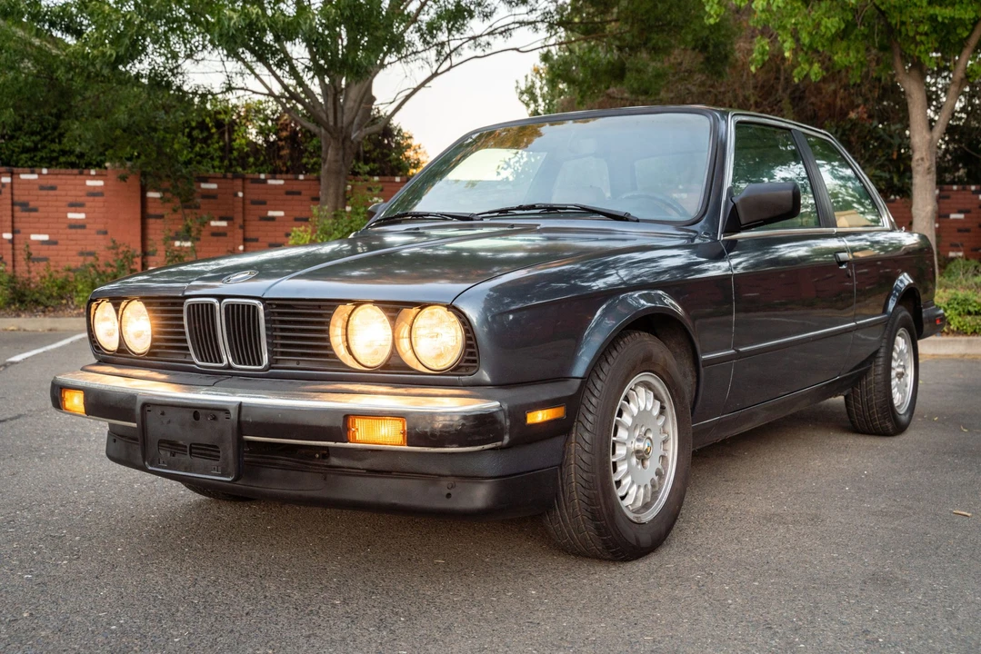 1986 BMW E30 3 Series - Image 3 of 31