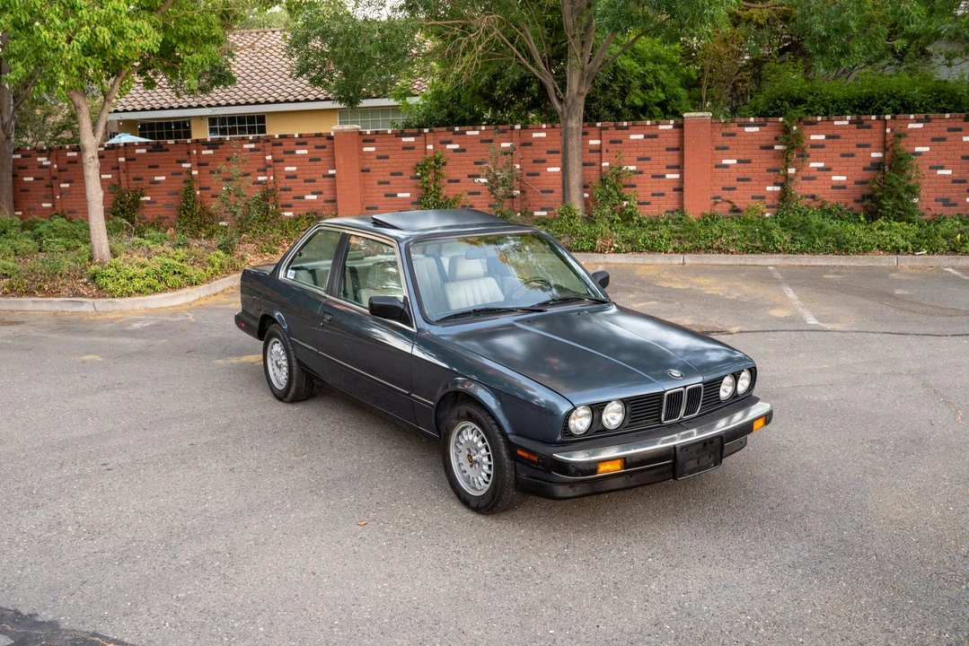 1986 BMW E30 3 Series - Image 25 of 31