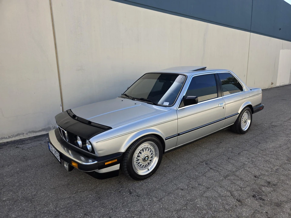 1986 BMW E30 3 Series - Image 2 of 31