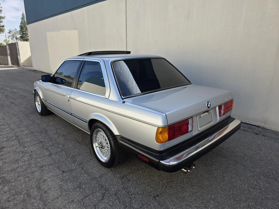 1986 BMW E30 3 Series - Image 17 of 31