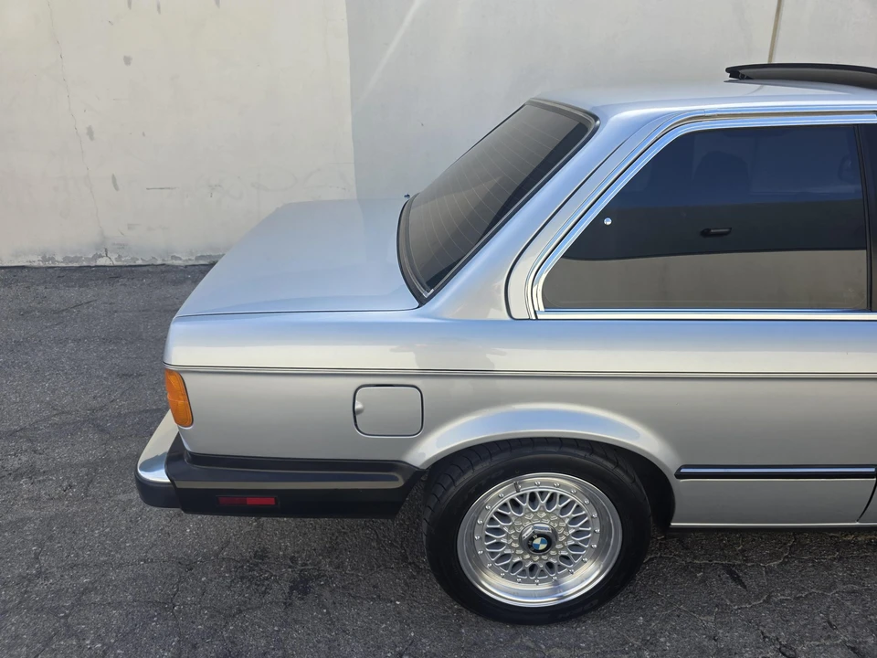 1986 BMW E30 3 Series - Image 21 of 31