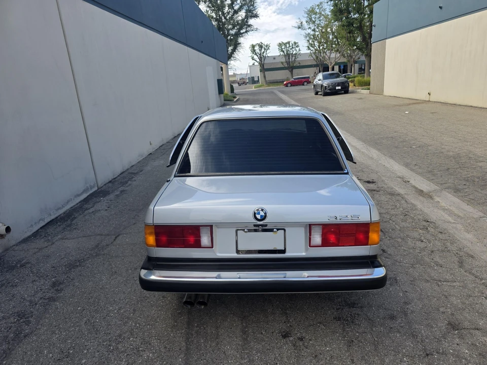 1986 BMW E30 3 Series - Image 15 of 31