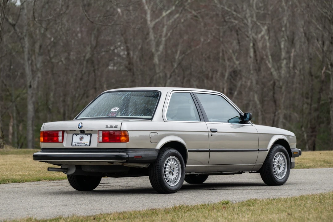 1986 BMW E30 3 Series - Image 13 of 31