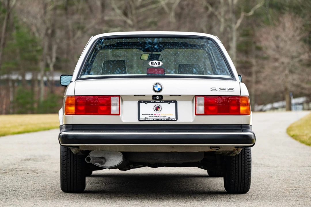 1986 BMW E30 3 Series - Image 12 of 31