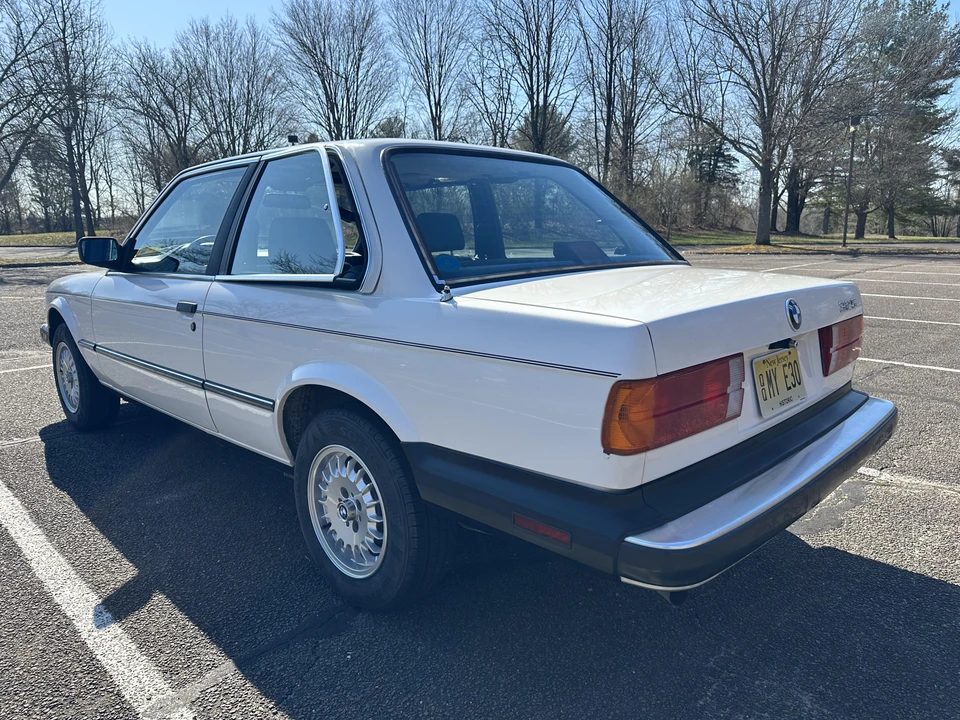 1986 BMW E30 3 Series - Image 14 of 31