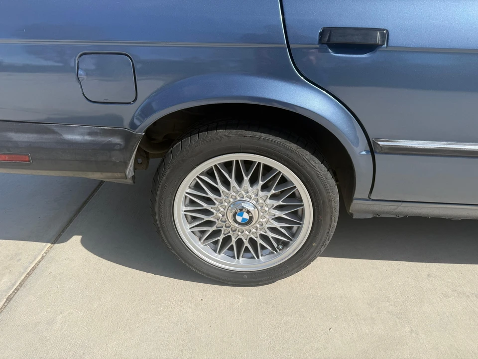 1986 BMW E30 3 Series - Image 17 of 31