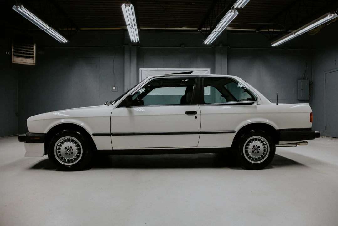 1986 BMW E30 3 Series - Image 4 of 31