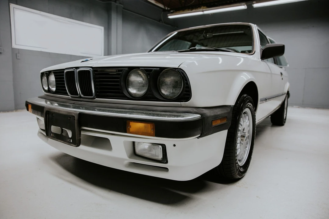 1986 BMW E30 3 Series - Image 2 of 31