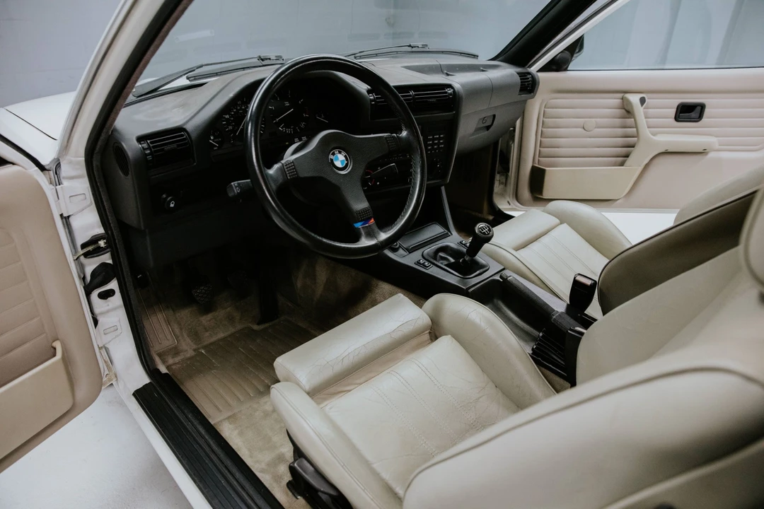 1986 BMW E30 3 Series - Image 29 of 31