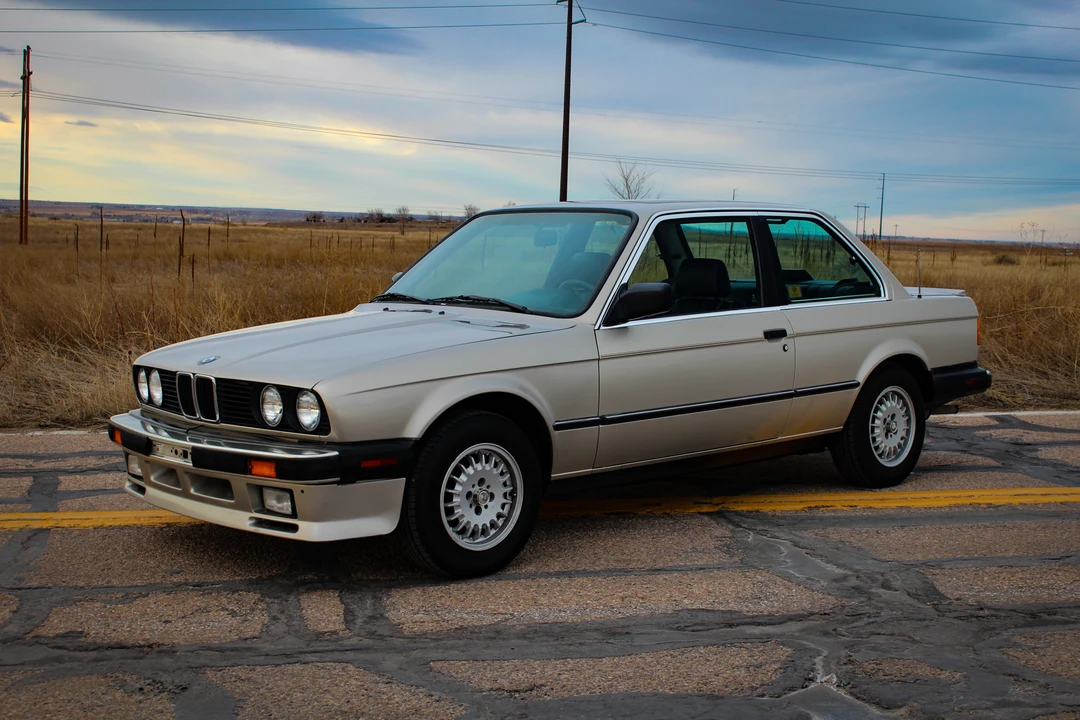 1986 BMW E30 3 Series - Image 2 of 31