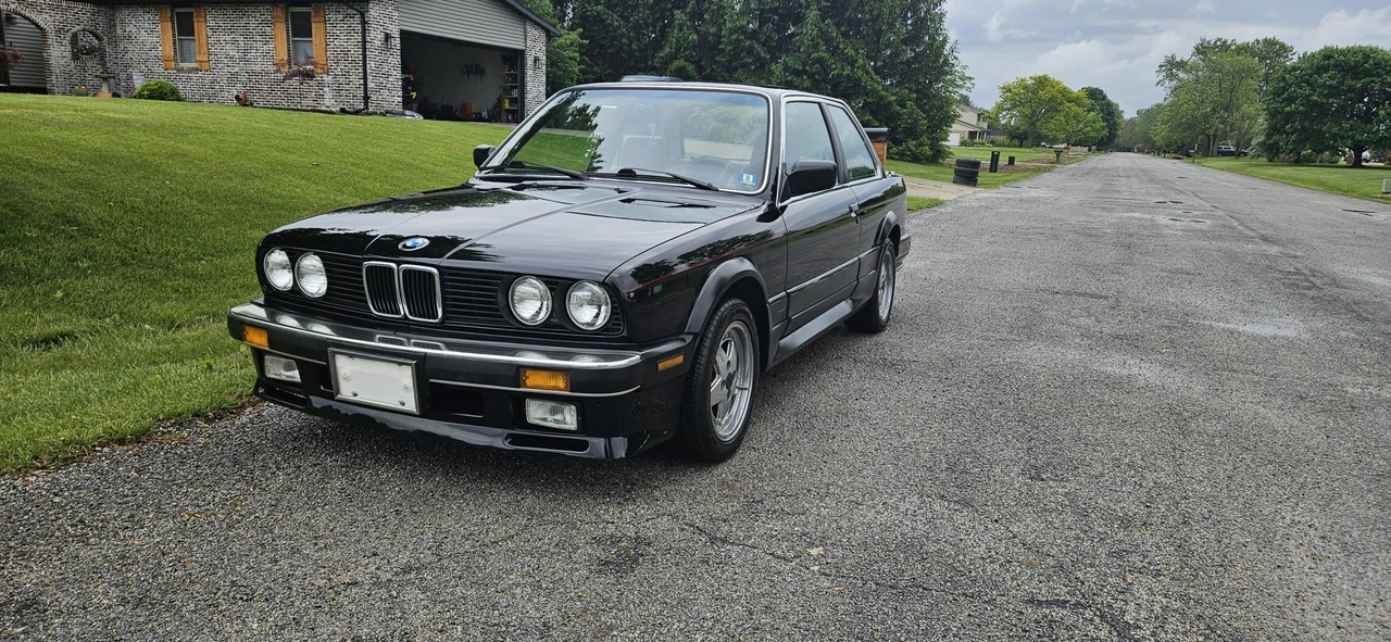 1986 BMW E30 3 Series - Image 2 of 31