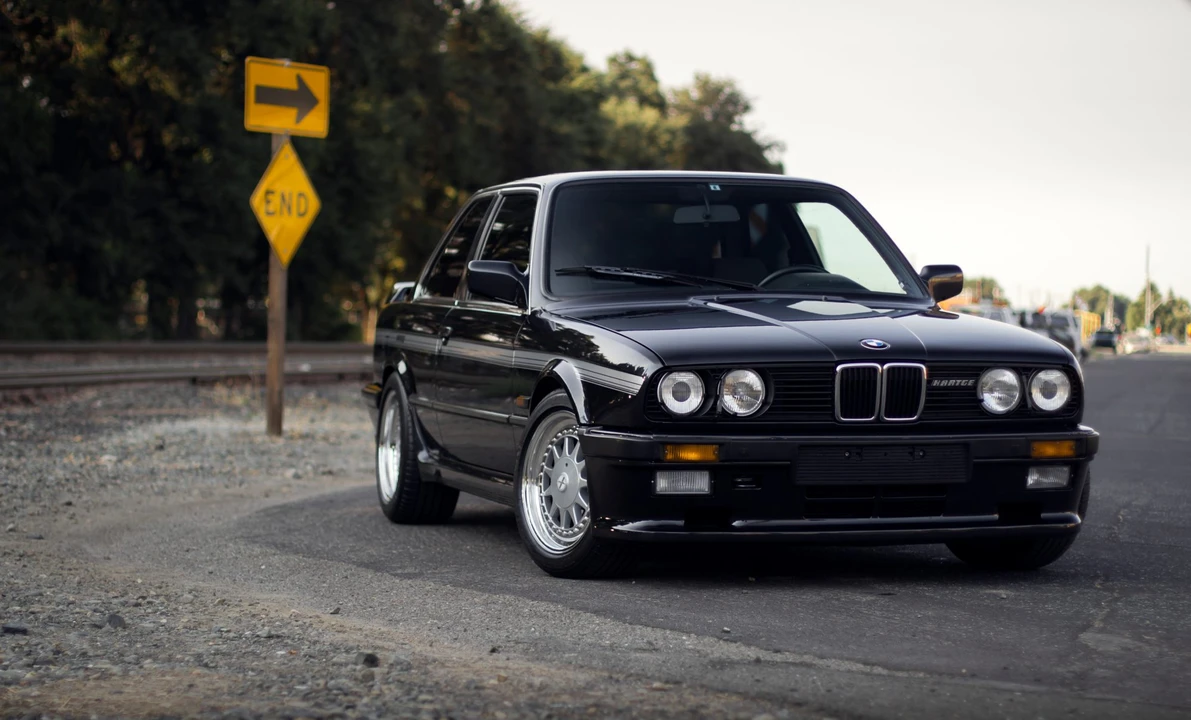 1986 BMW E30 3 Series - Image 2 of 31