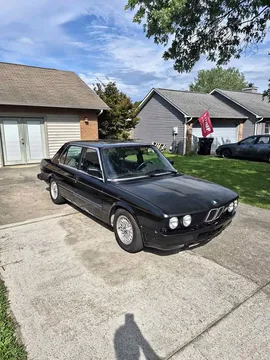 1986 BMW 5 Series 528e Sedan
