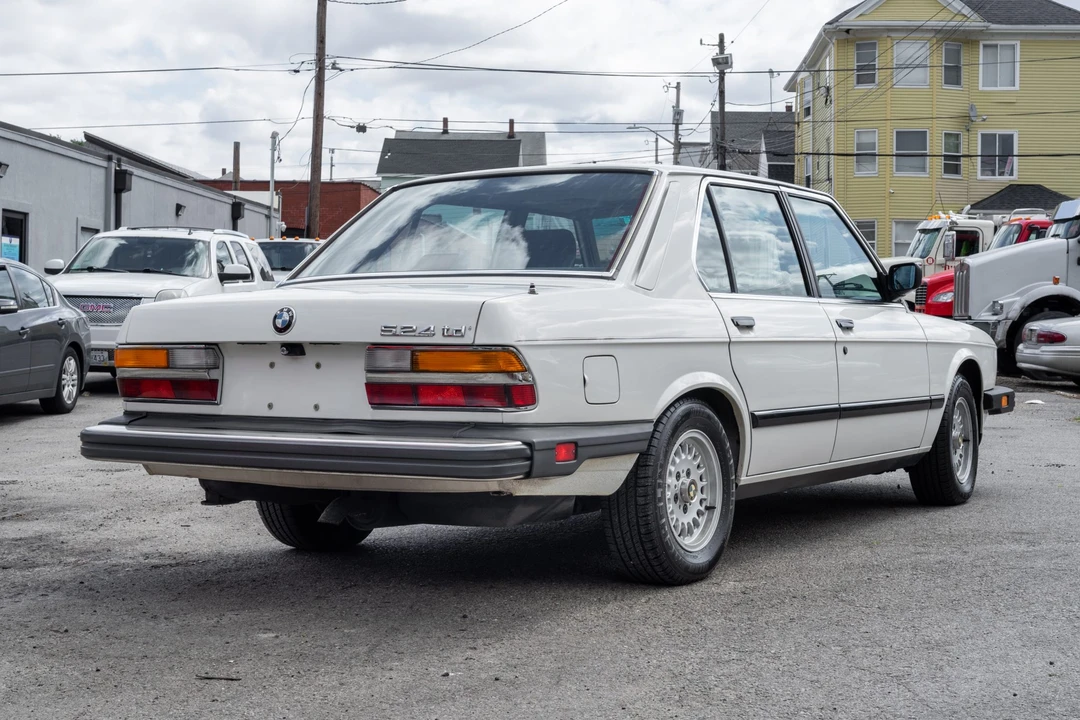 1986 BMW E28 5 Series - Image 8 of 31