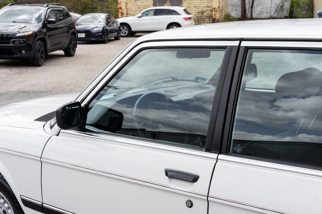 1986 BMW E28 5 Series - Image 19 of 31