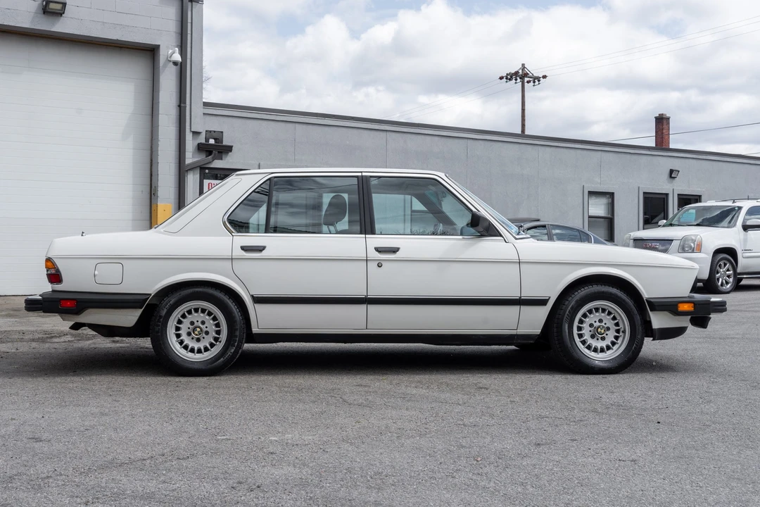1986 BMW E28 5 Series - Image 9 of 31