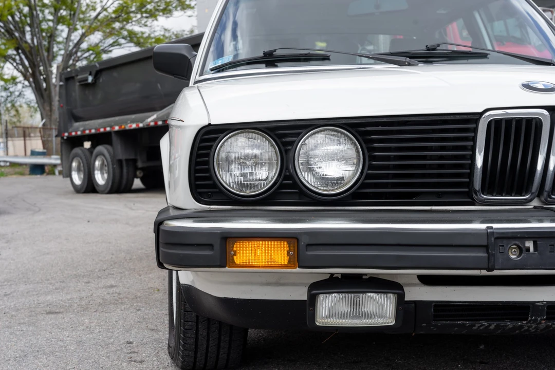 1986 BMW E28 5 Series - Image 12 of 31