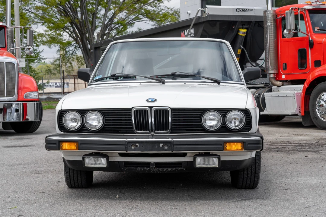 1986 BMW E28 5 Series - Image 11 of 31