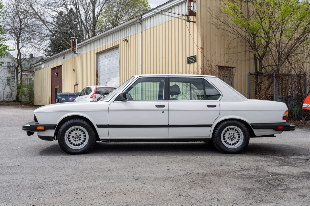 1986 BMW E28 5 Series - Image 3 of 31