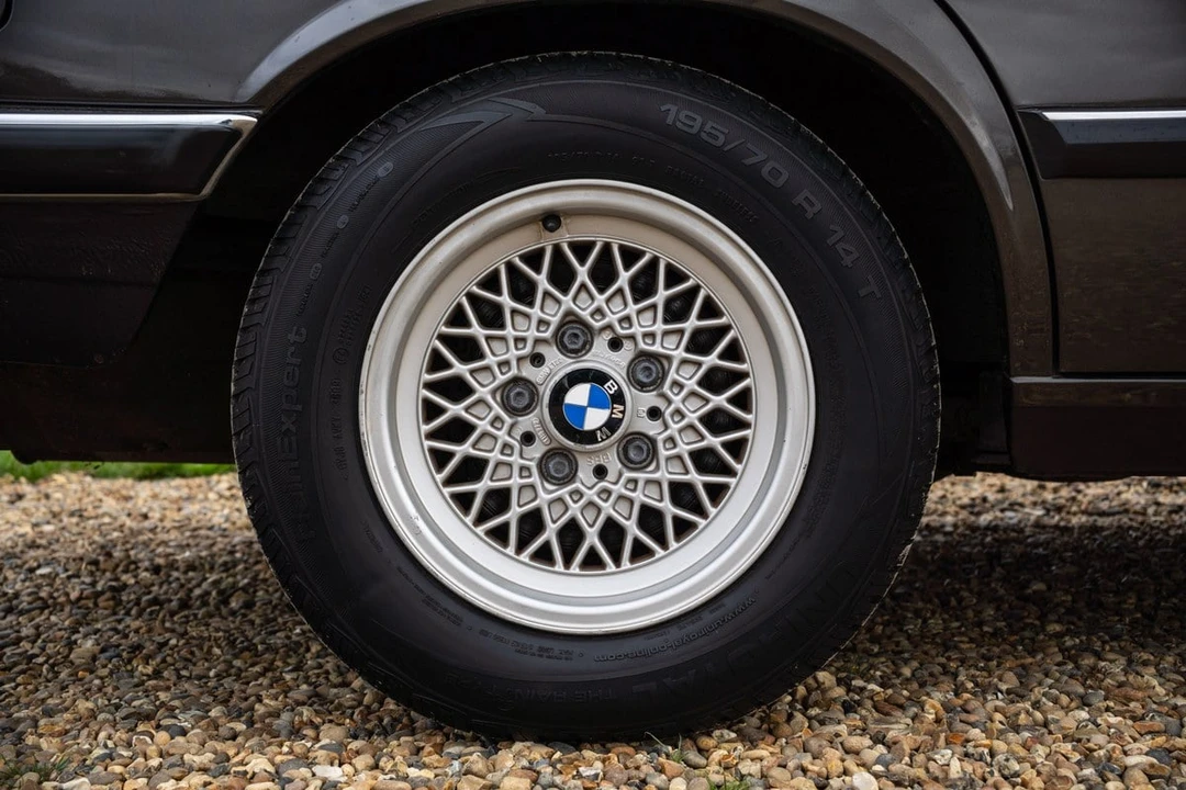 1986 BMW E28 5 Series - Image 22 of 30