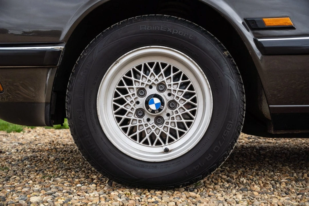 1986 BMW E28 5 Series - Image 25 of 30