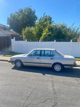 1986 BMW 528e