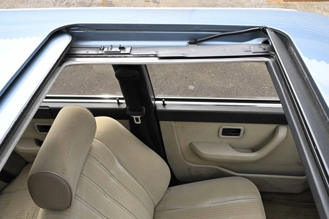 1986 BMW E28 5 Series - Image 26 of 30