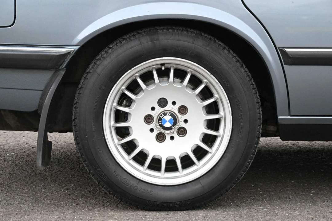 1986 BMW E28 5 Series - Image 18 of 30