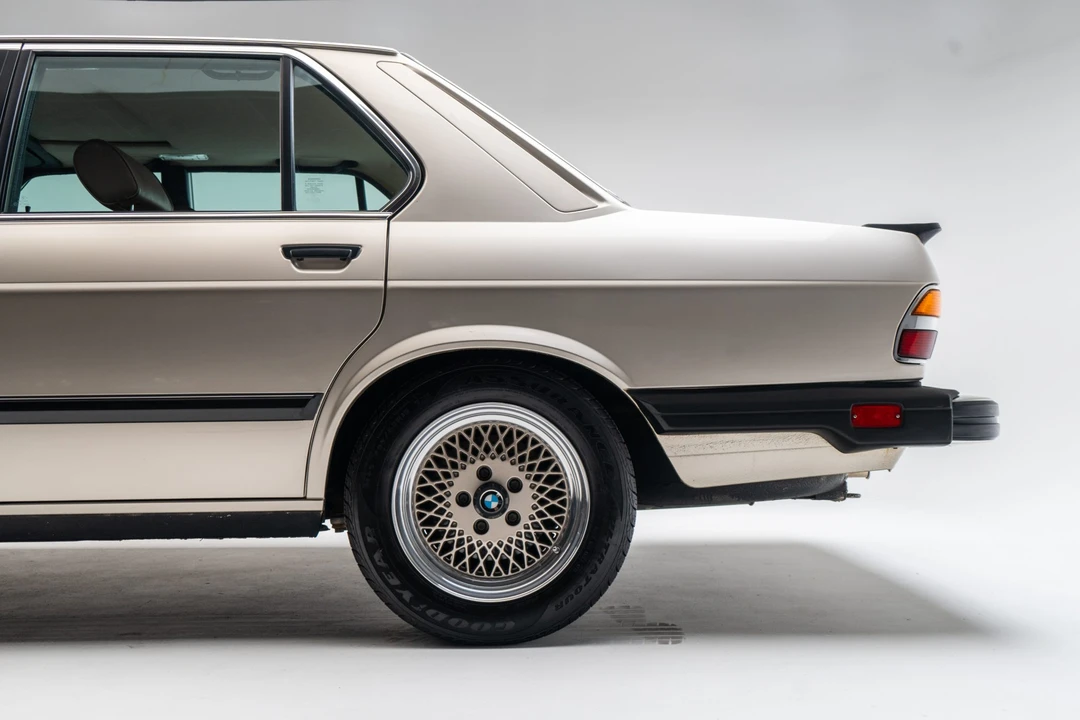 1986 BMW E28 5 Series - Image 17 of 31