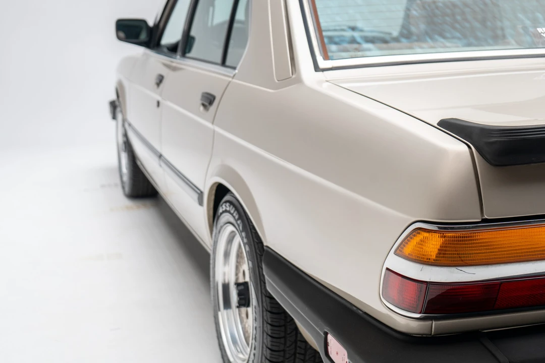 1986 BMW E28 5 Series - Image 18 of 31