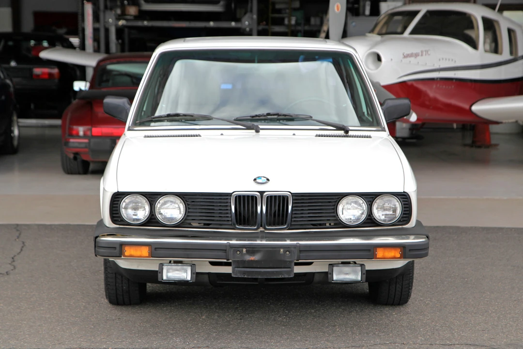 1986 BMW E28 5 Series - Image 8 of 31